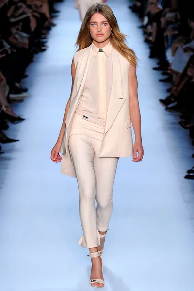 Look 1